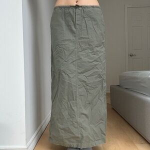 KHAKI CARGO SKIRT